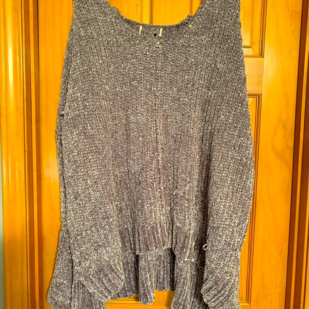 Gray sweater